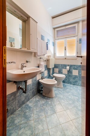 Bathroom - Hotel Liberty (Cervia)