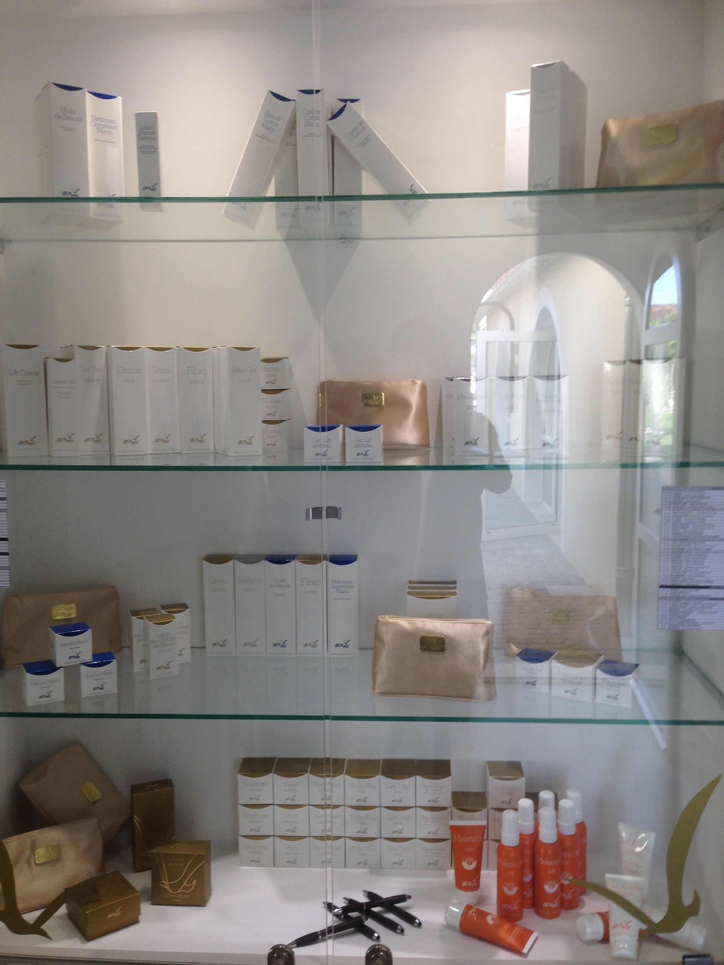 couples treatment room(s), body treatments, body wraps, body scrubs