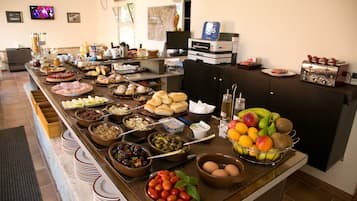 Tägliches inbegriffenes Frühstücksbuffet