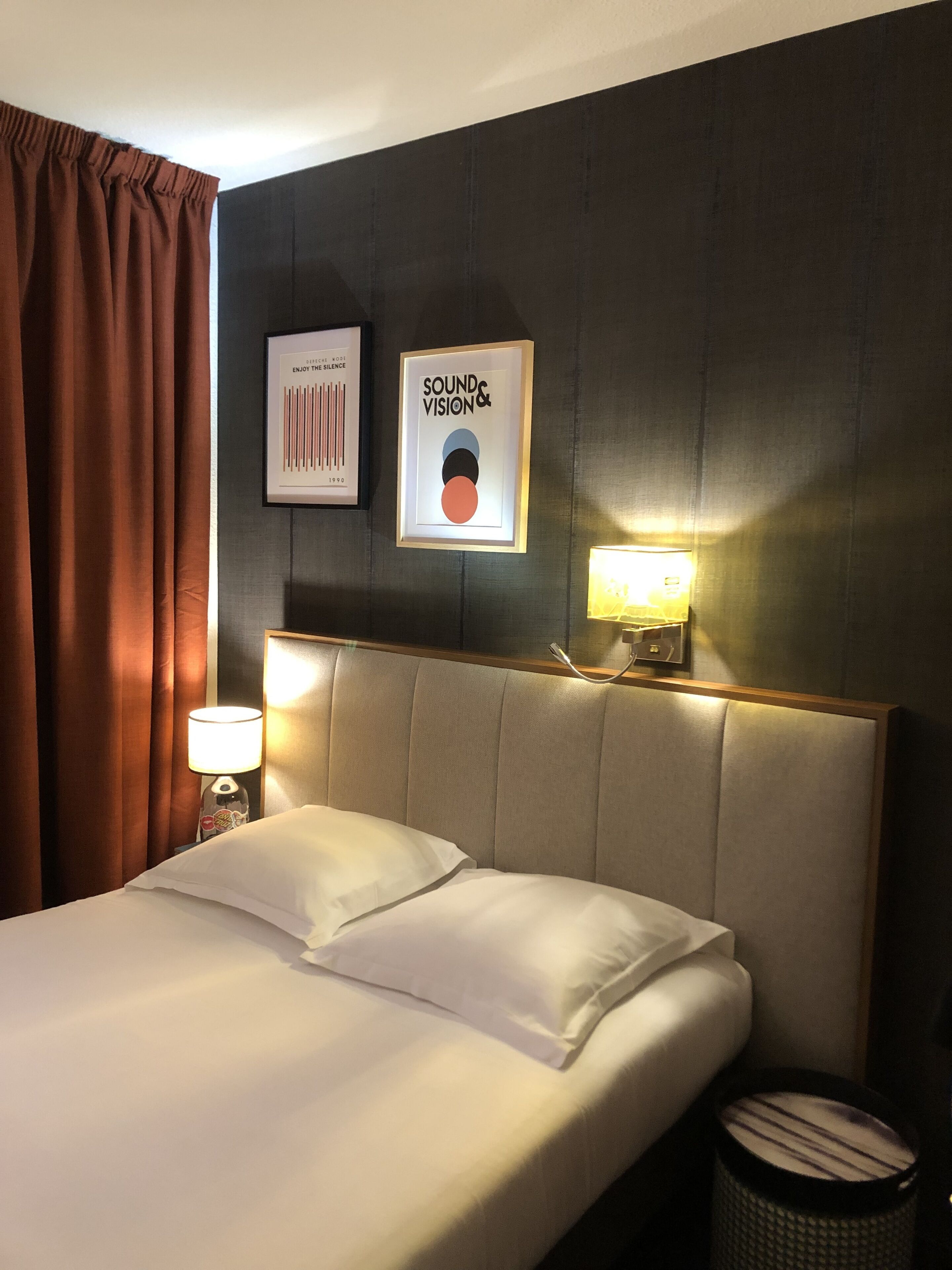 room, 1 double bed (pop) | desk, iron/ironing board, free cots/infant beds, free wifi