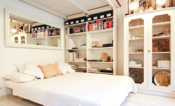 Studio, 1 Bedroom, Kitchen (Location: Via Dei Canacci 5) - Florentapartments - Santa Maria Novella (Florence)