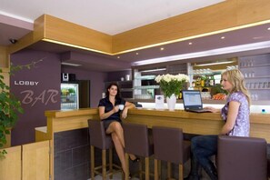 Bar (in der Unterkunft)