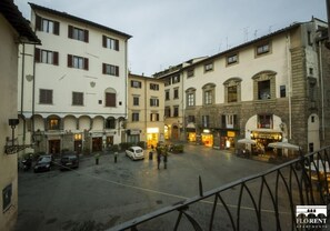 Appartement, 2 chambres, cuisine (Location: Via delle Badesse 5) | Vue de la chambre