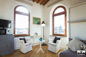 Apartment, 1 Schlafzimmer, Terrasse (Location: Via Ghibellina 51) | Wohnbereich