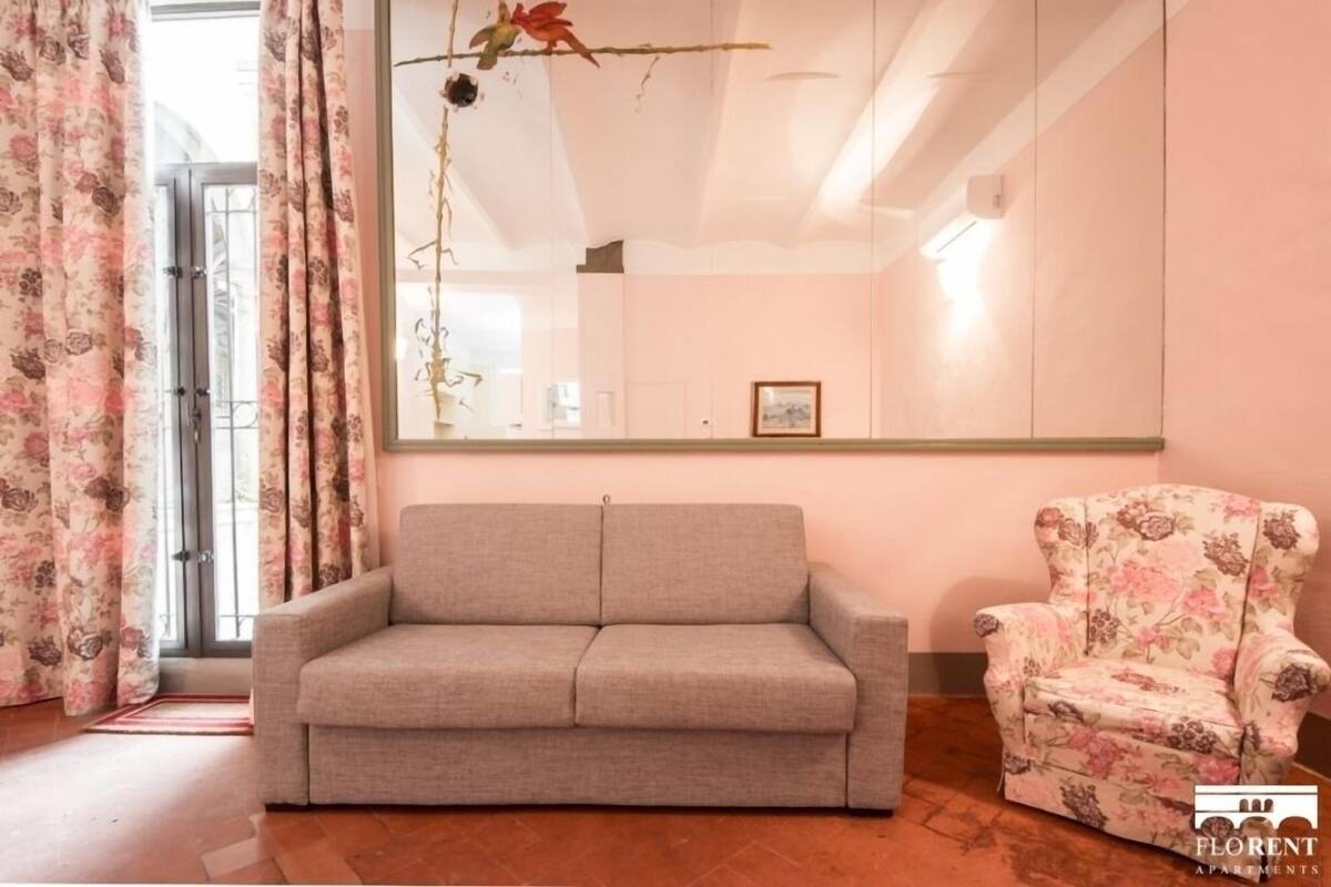 Studio, 1 Bedroom, Kitchen (Location: Borgo Pinti 33) | Living area | Flat-screen TV