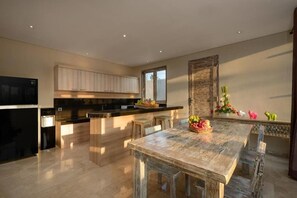 Villa, 2 Bedrooms, Private Pool | In-room dining - Adinda Balangan Beach Villa (Jimbaran)