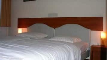 Standard Double Room | Free cribs/infant beds, free WiFi