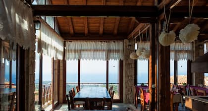 Akritas Ef Zin Villas & Suites