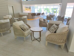 Bar (on property) - Kos Palace Hotel (Kos)