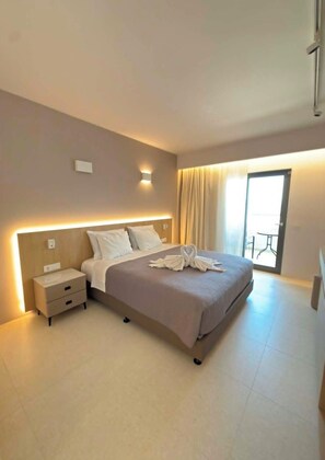 Superior Suite, Sea View Top Floor | In-room safe, desk, iron/ironing board, free WiFi - Kos Palace Hotel (Kos)