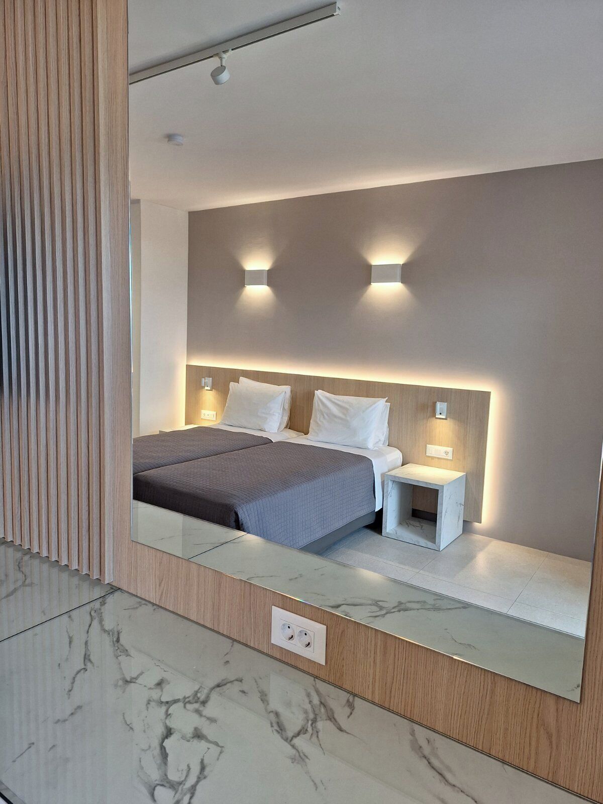 superior room, sea view | desk, iron/ironing board, free wifi, bed sheets