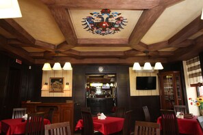 Restaurant - Fontush Boutique Hotel (Ivano-Frankivsk)