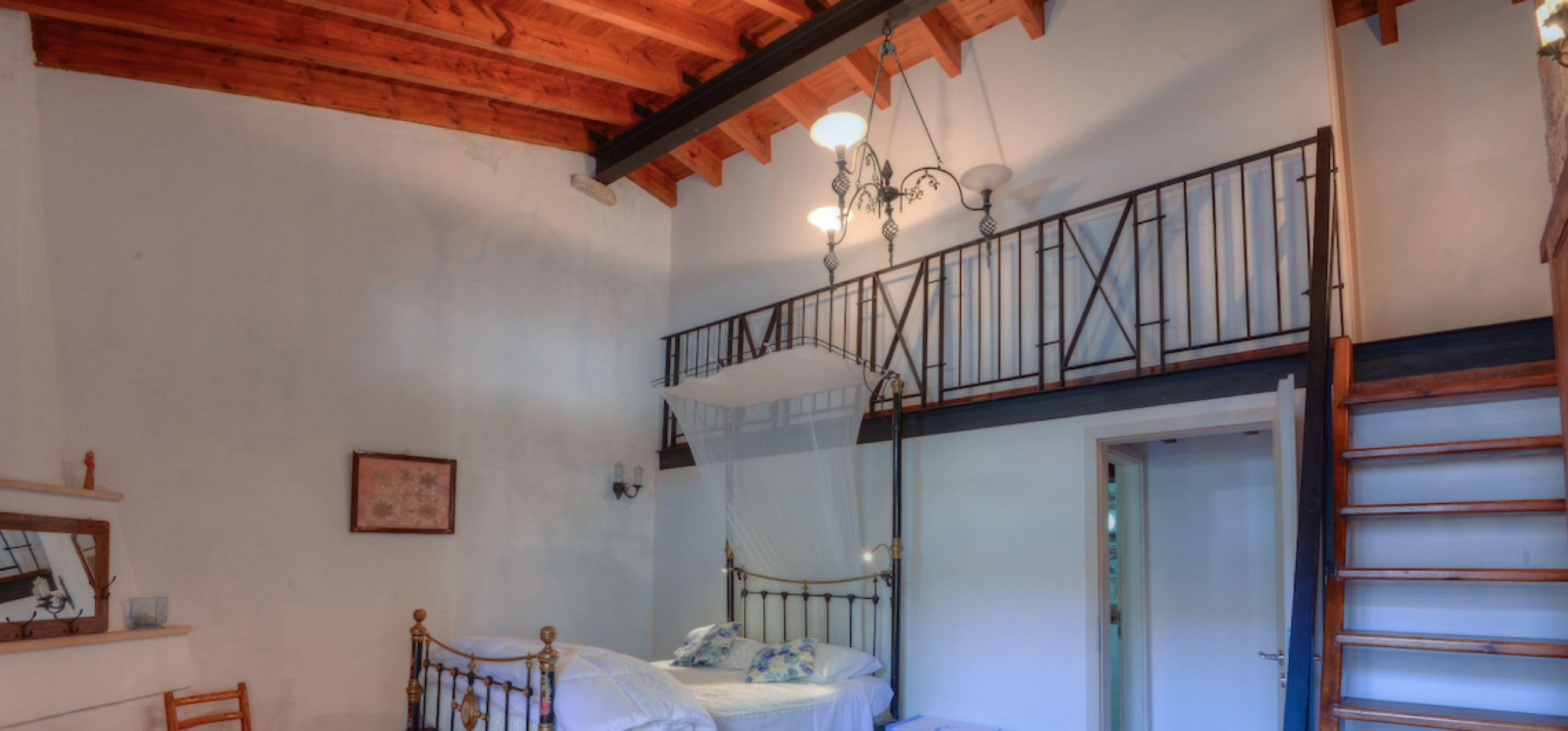 Traditional House, 2 Bedrooms, Mountain View, Mountainside | 2 bedrooms, Egyptian cotton sheets, premium bedding