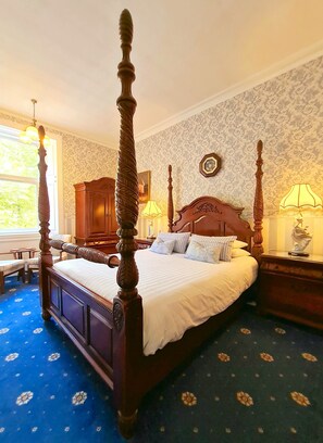 Deluxe Double or Twin Room (Four Poster, Room 8)