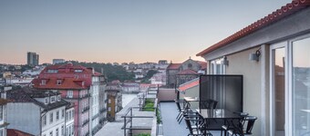 The Editory House Ribeira Porto Hotel