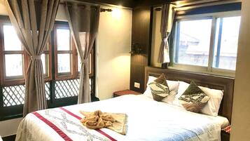 Standard Room | Desk, free WiFi, bed sheets
