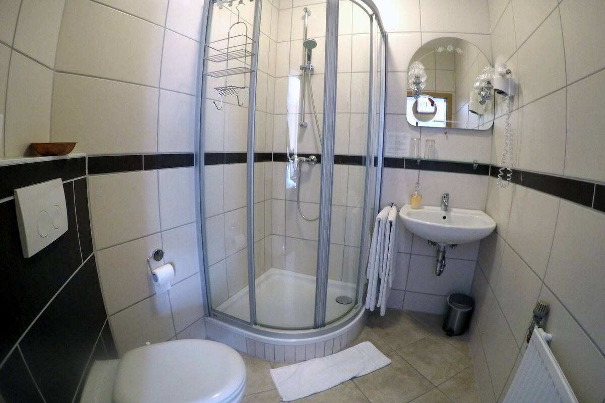double or twin room | bathroom | shower, free toiletries, slippers, towels