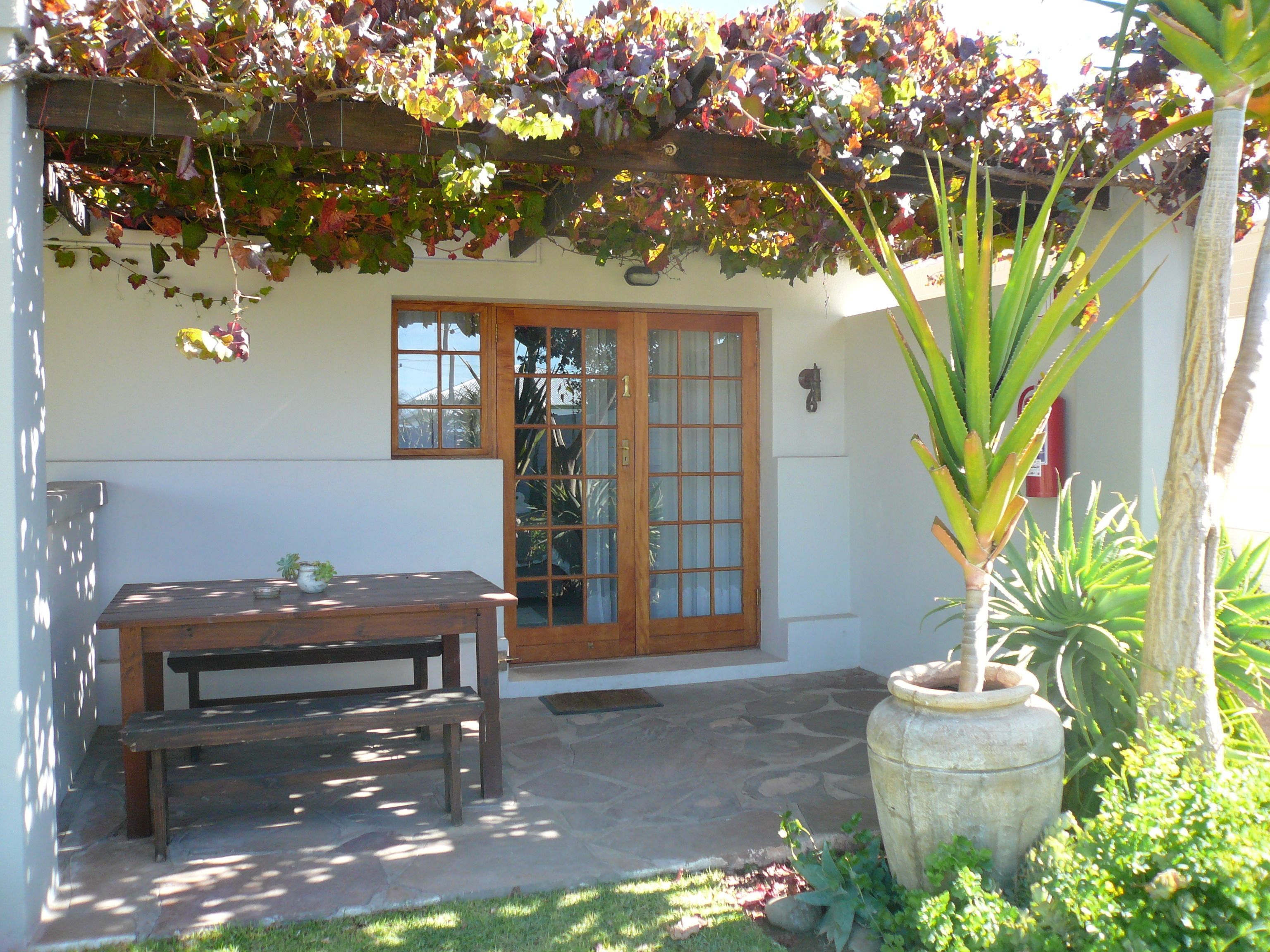 Herehuis Family Stable Unit 1 | Terrace/patio