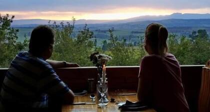Sycamore Avenue Treehouses
