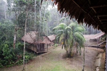 Twin Room, Shared Bathroom | Bathroom. ExplorNapo Lodge