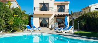Vineland Holiday Villas