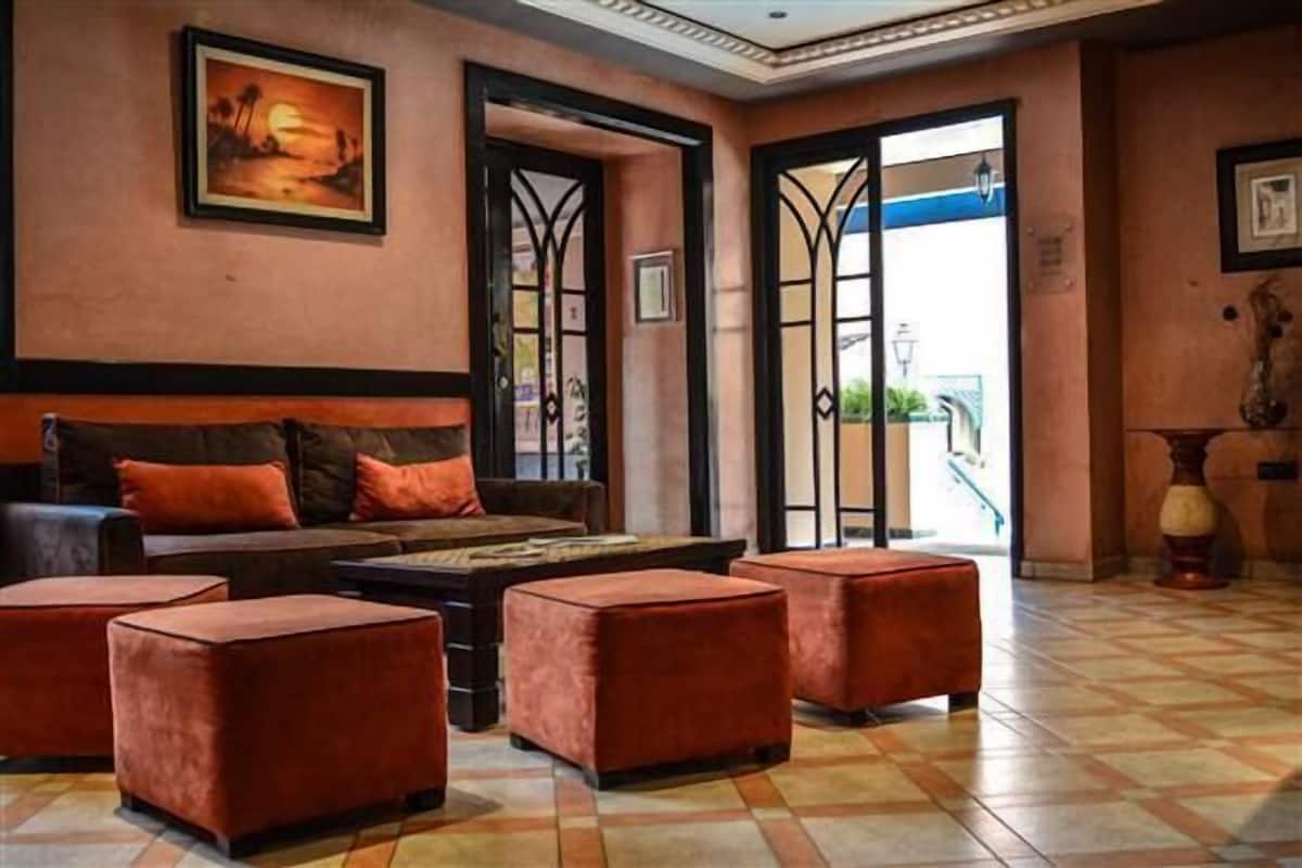 Apartment, 1 Bedroom | Living room