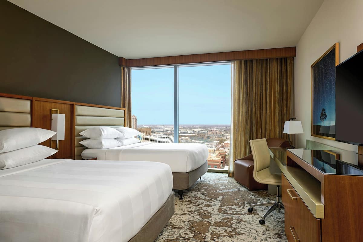 Hypo-allergenic bedding, in-room safe, desk, laptop workspace