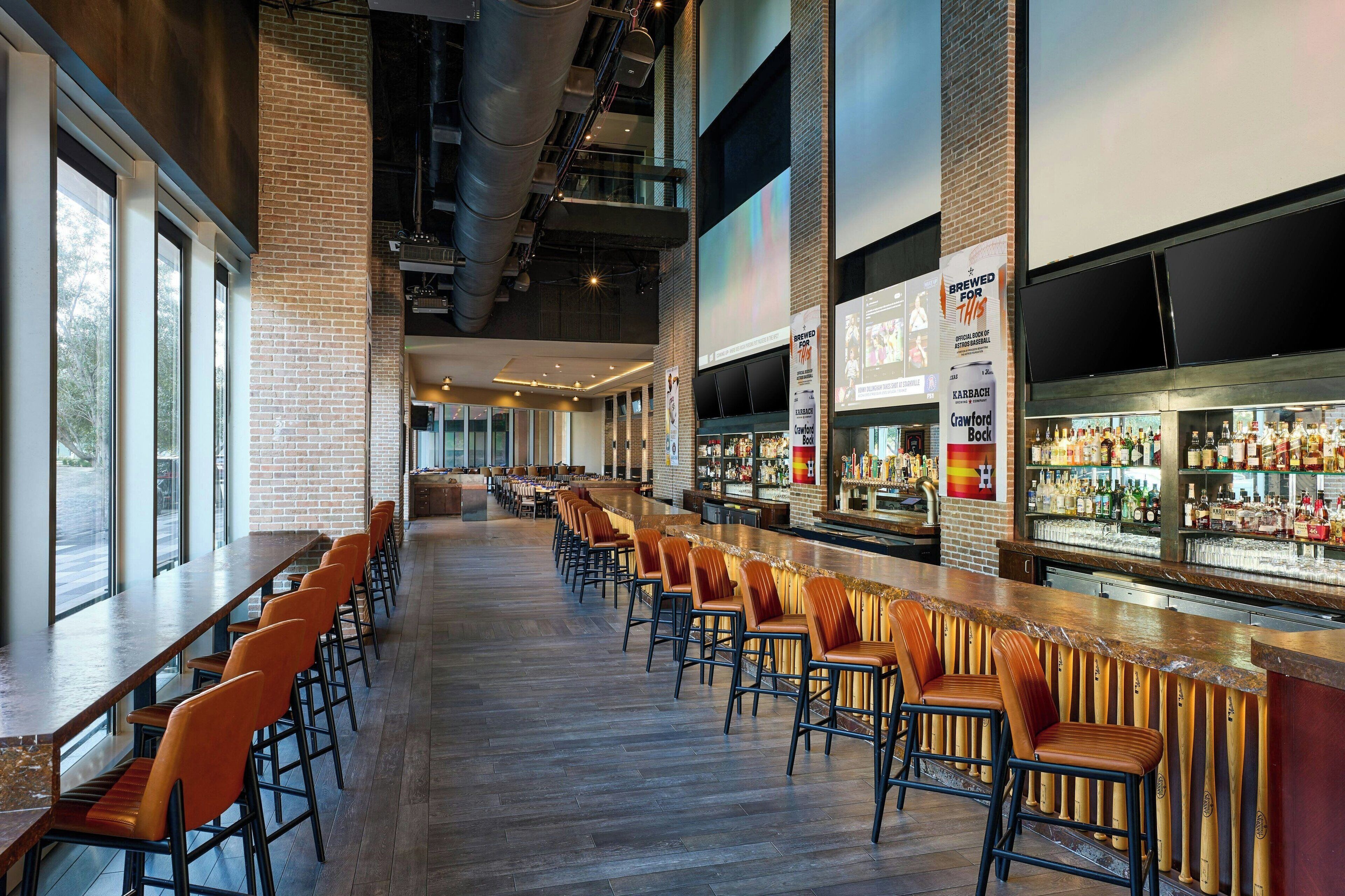2 bars/lounges, wine bar, rooftop bar