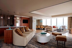 55-inch LED TV with cable channels, TV - Marriott Marquis Houston (Houston)