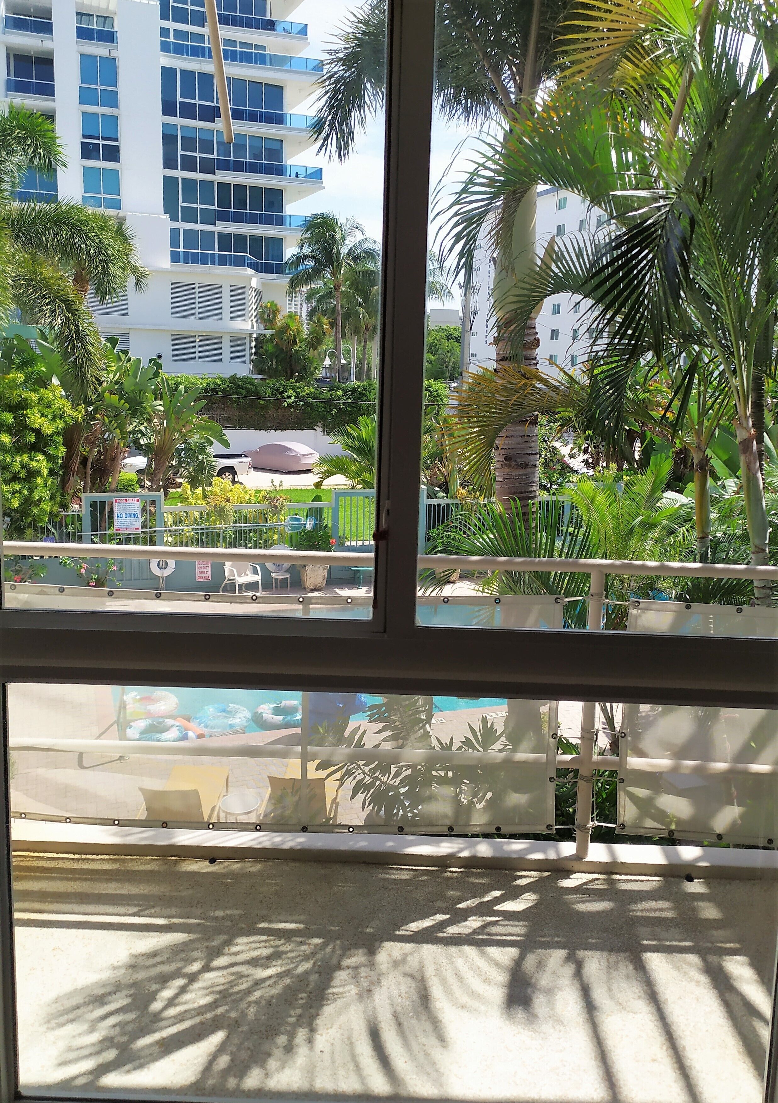 Photo - Manhattan Tower Apartment Hotel