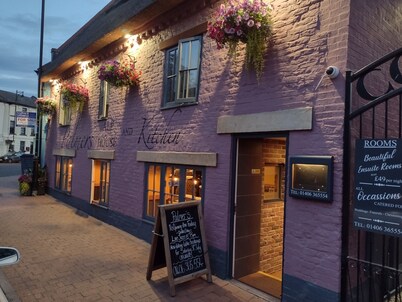 Palmers Ale House & Kitchen