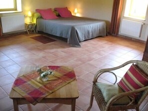 Suite, eigenes Bad, Gartenblick (2 Chambres)