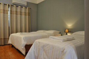 Minibar, coffres-forts dans les chambres, Wi-Fi gratuit, draps fournis