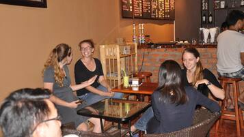 Bar (en el alojamiento)