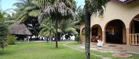 Enceinte de l’hébergement