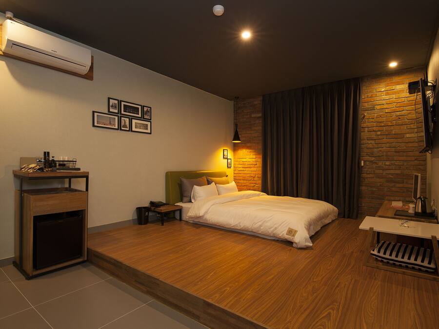 Deluxe Room, Non Smoking