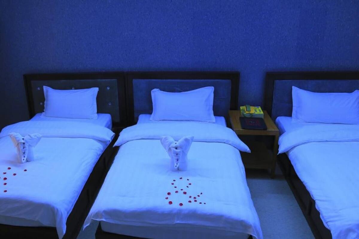 minibar, in-room safe, desk, blackout curtains