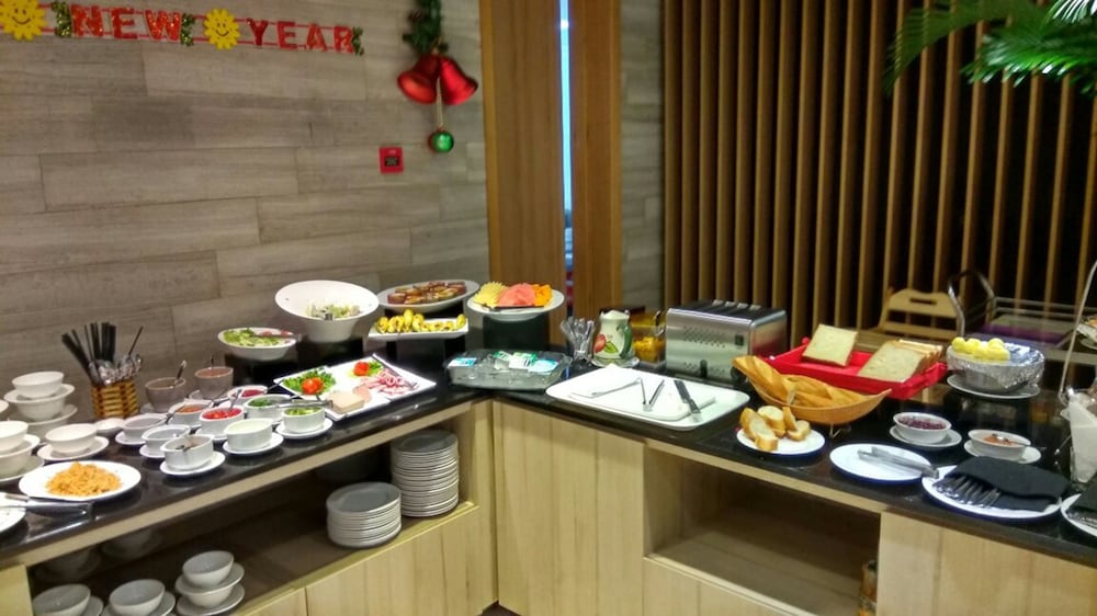 Avanti Hotel Saigon by null