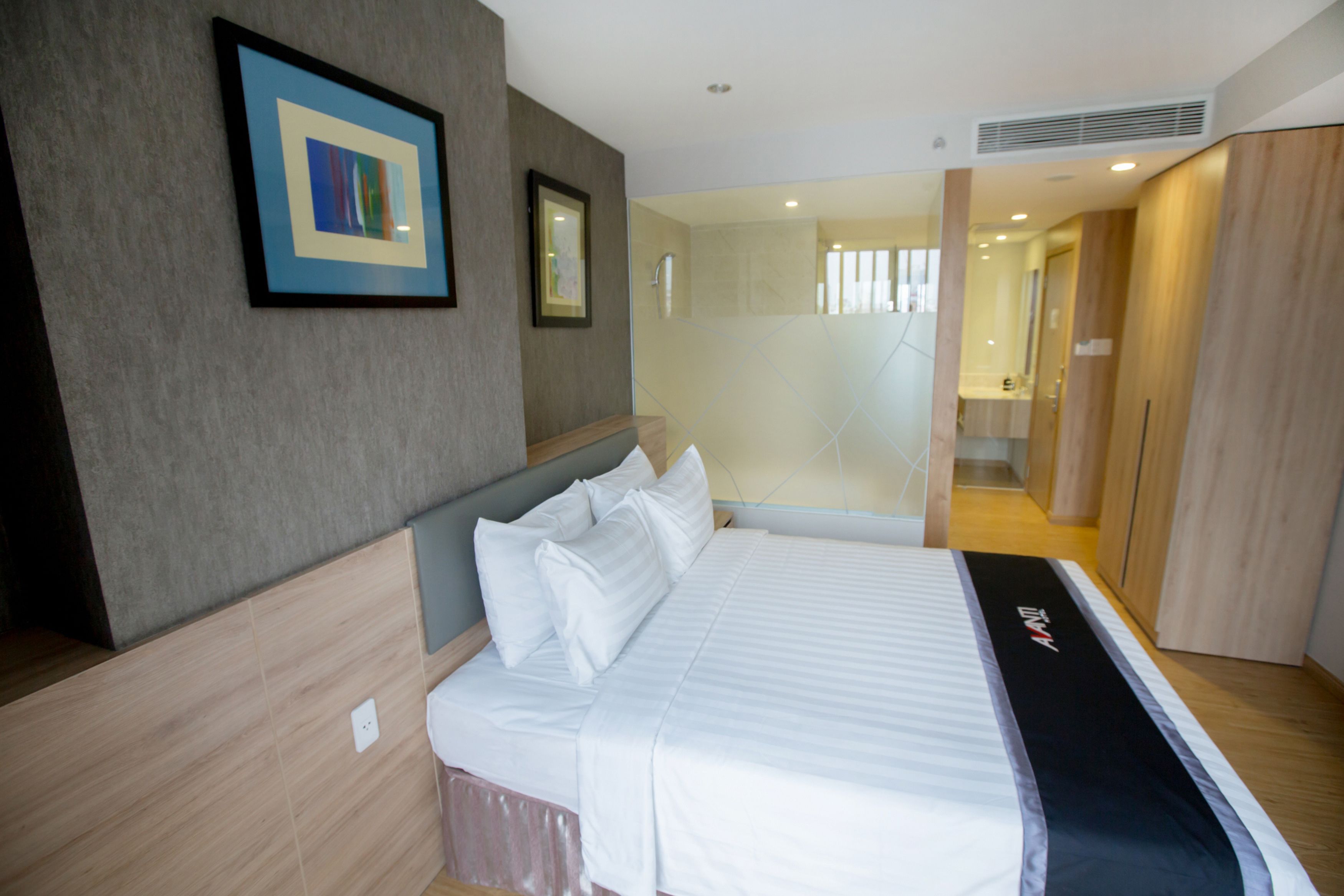 Photo - Avanti Hotel