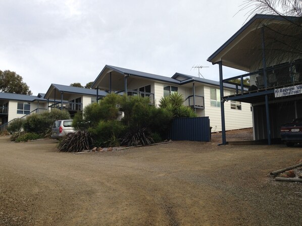 Exterior - Kangaroo Island Bayview Villas (Kingscote)