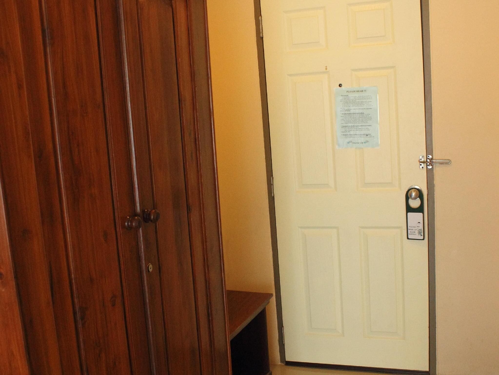 1 bedroom, in-room safe, desk, blackout curtains