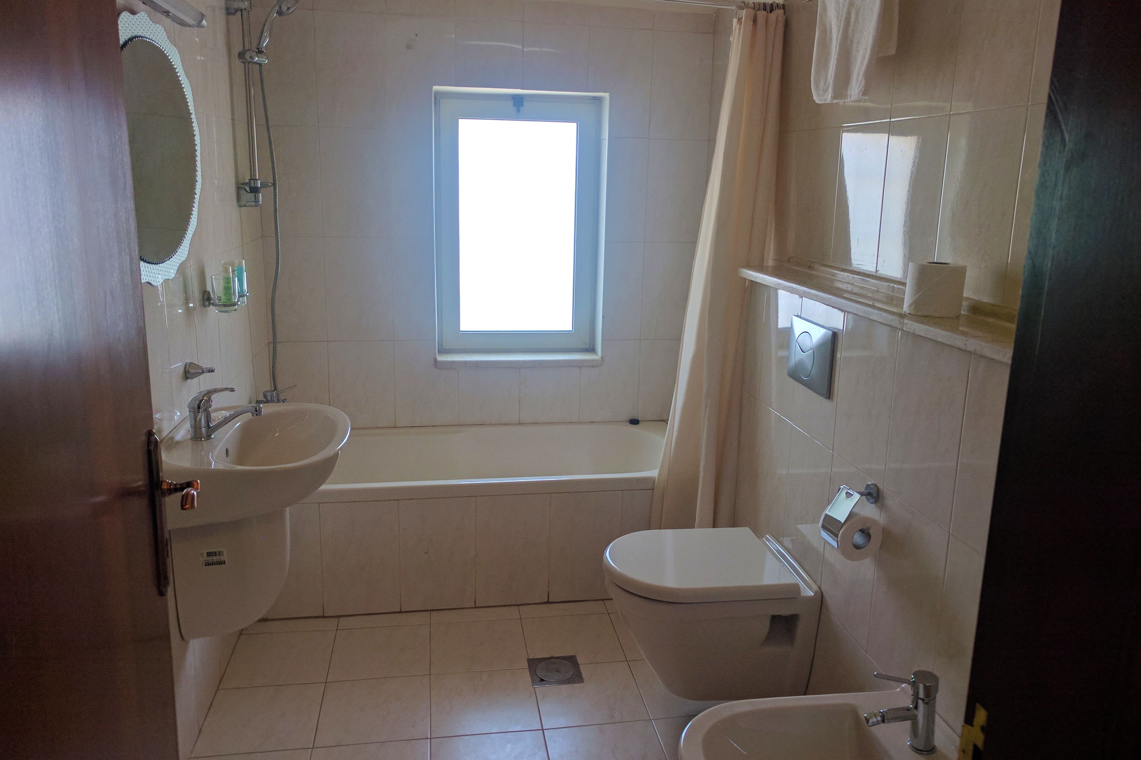 Alhambra Palace Hotel Suites & Resort