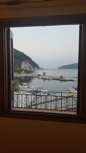Superior Apartment, 2 Bedrooms, Sea View, Sea Facing | View from room