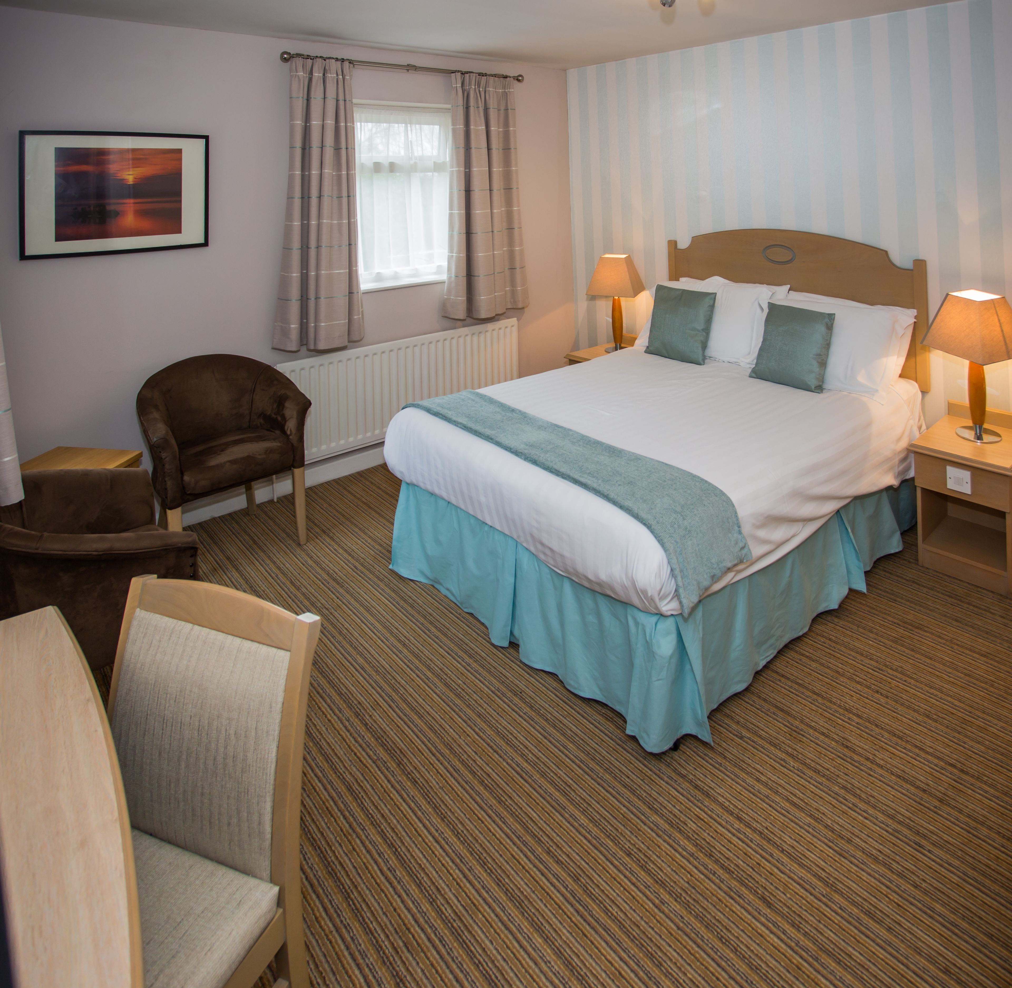 Economy Double Room | Desk, iron/ironing board, free WiFi, bed sheets