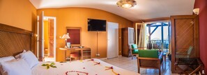 Minibar, in-room safe, desk, blackout drapes