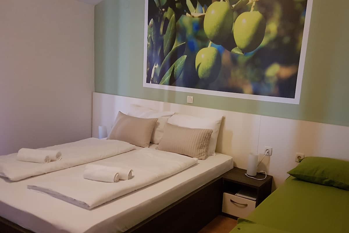 Double Room, Balcony, Sea View | 8 bedrooms, premium bedding, minibar, blackout curtains