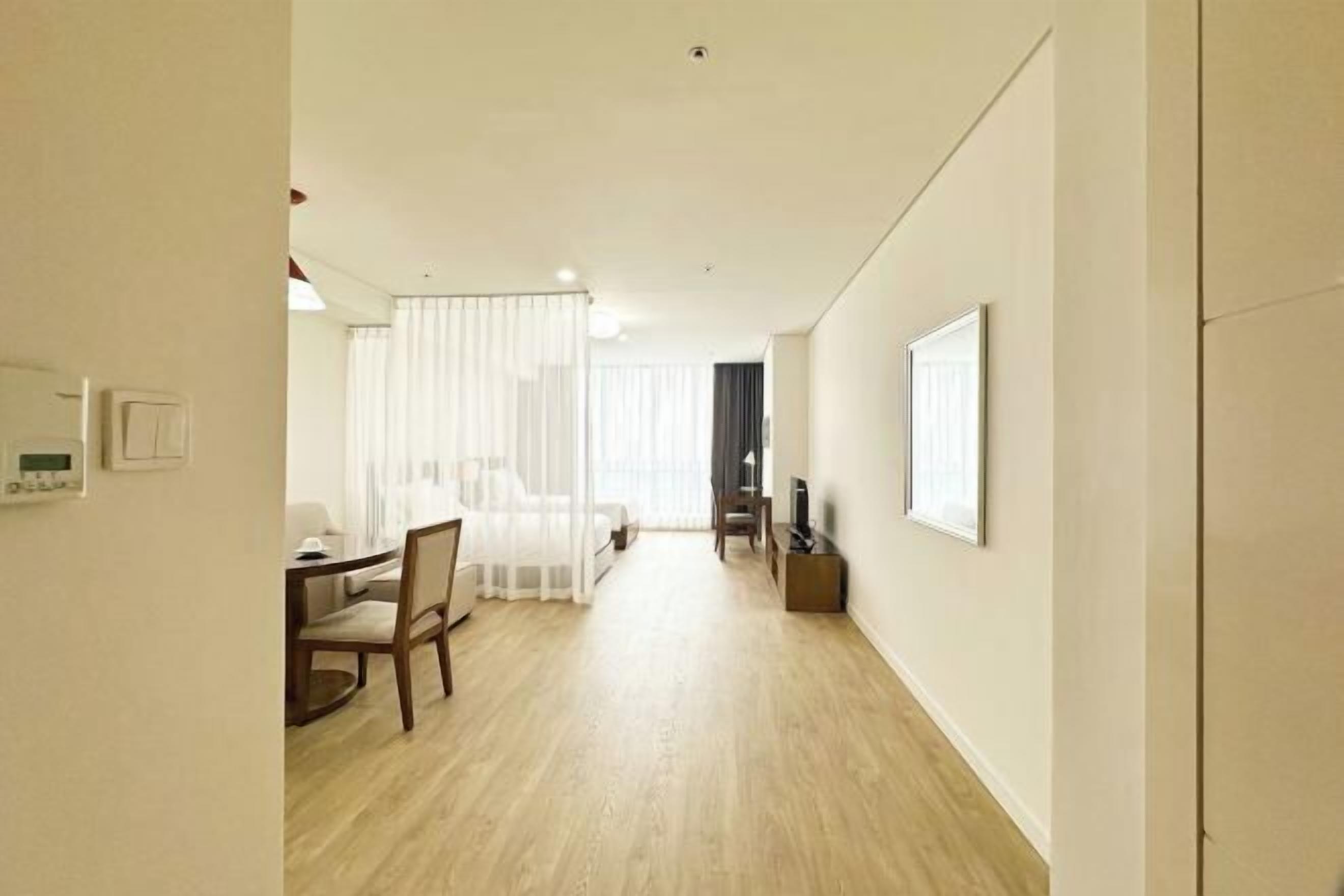 高档床上用品、客房内保险箱、特色装修、特色家居