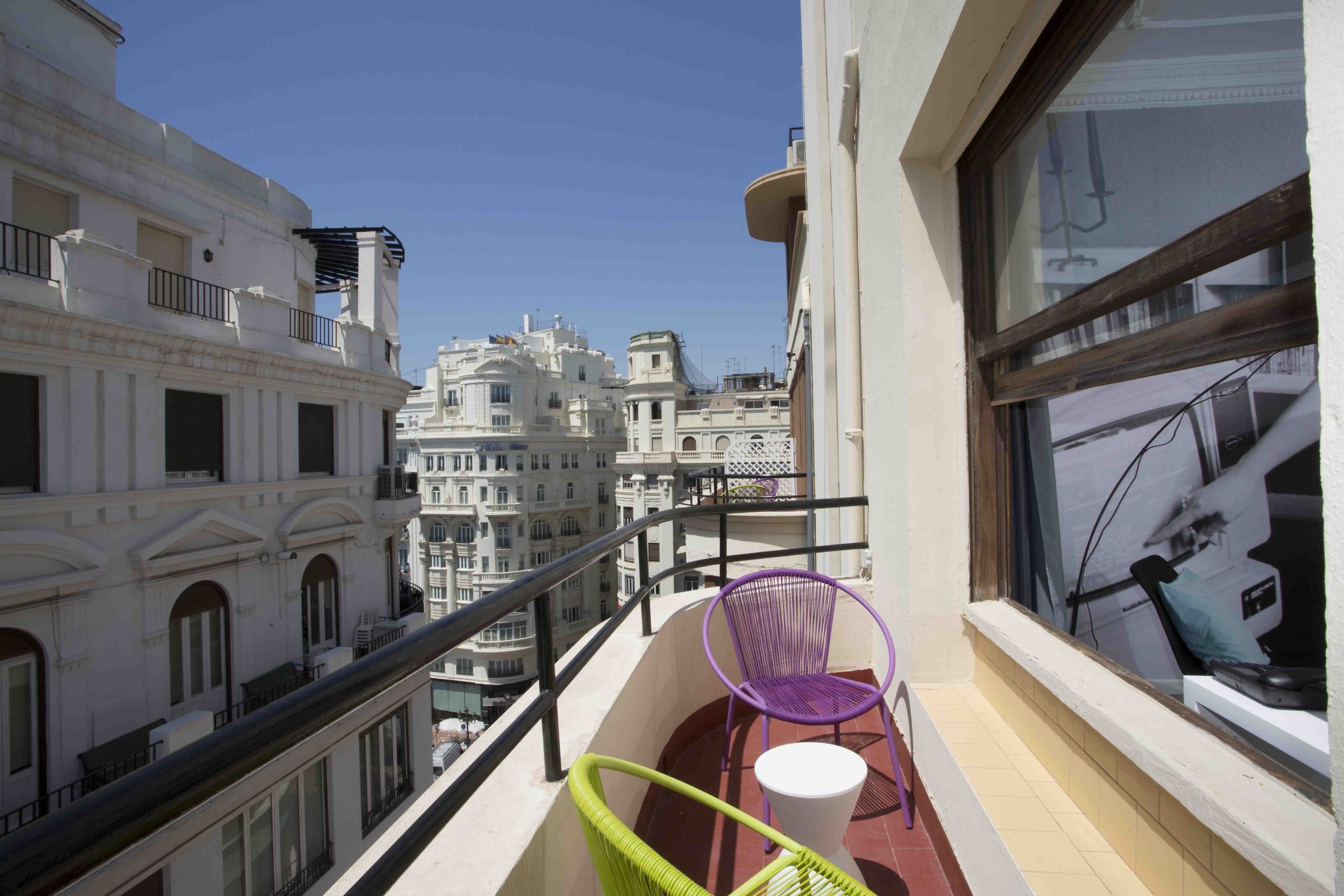 double room, 2 single beds, balcony, city view | balcony