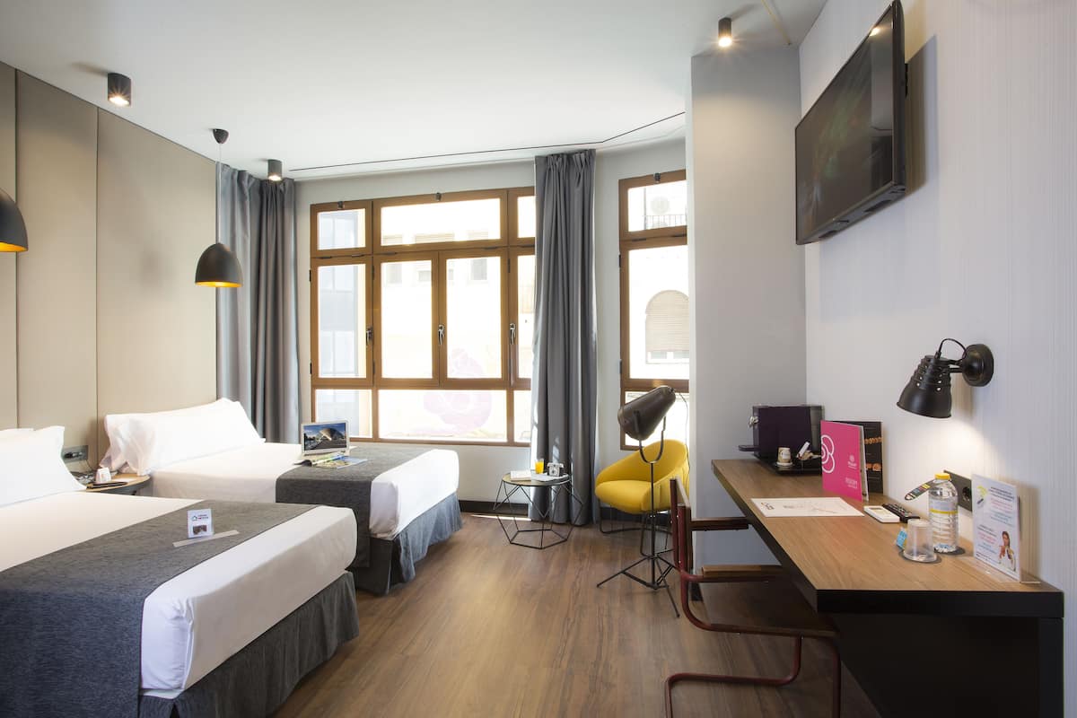 Premium Twin kamer | Luxe beddengoed, individueel gedecoreerd, verduisterende gordijnen