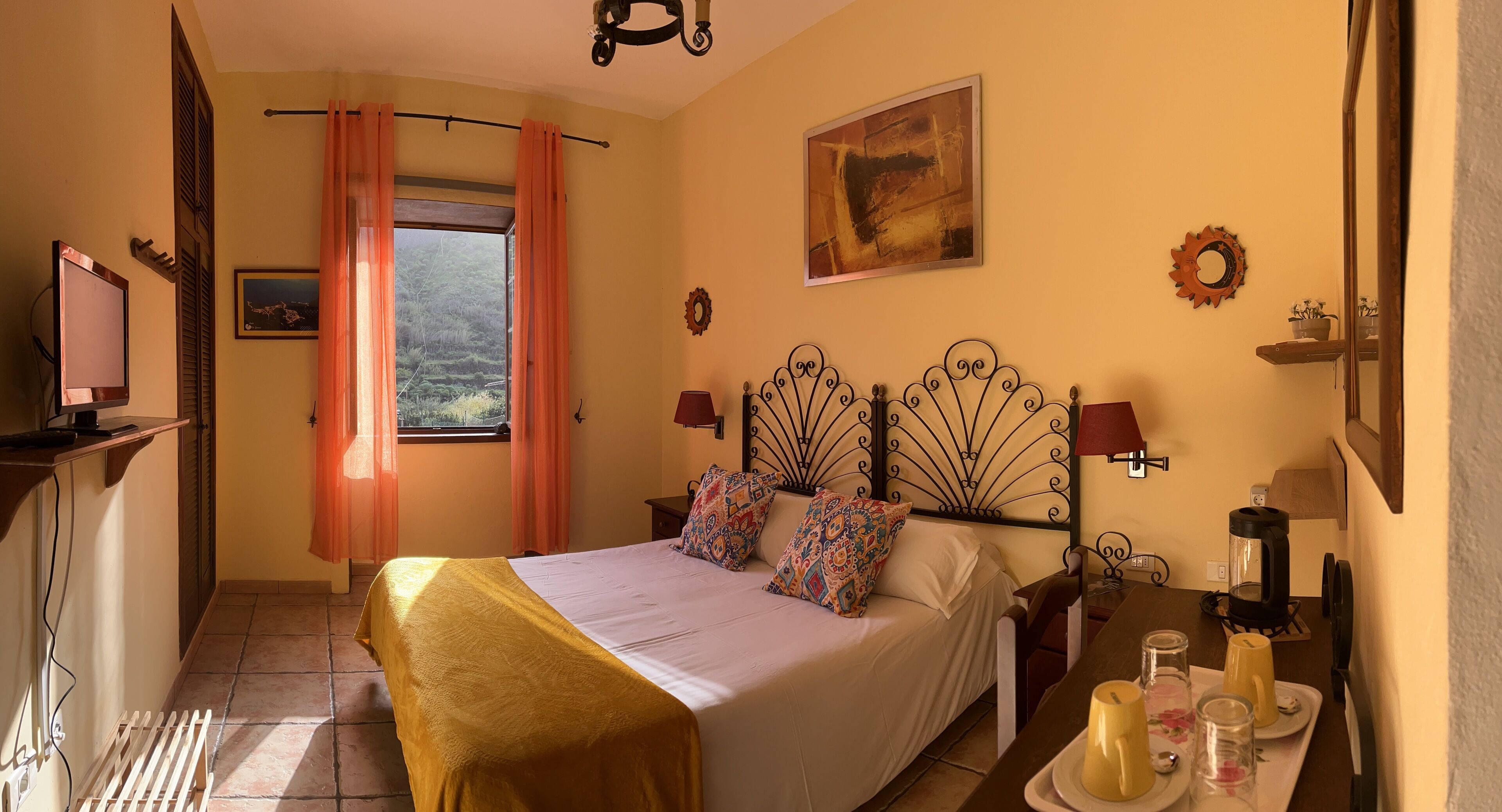 twin room | minibar, desk, blackout curtains, free cots/infant beds